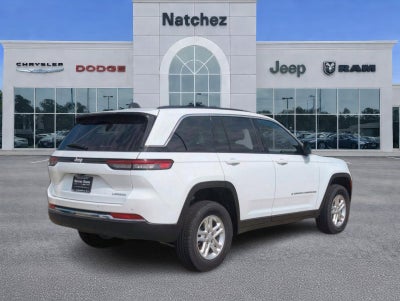 2025 Jeep Grand Cherokee GRAND CHEROKEE LAREDO 4X2