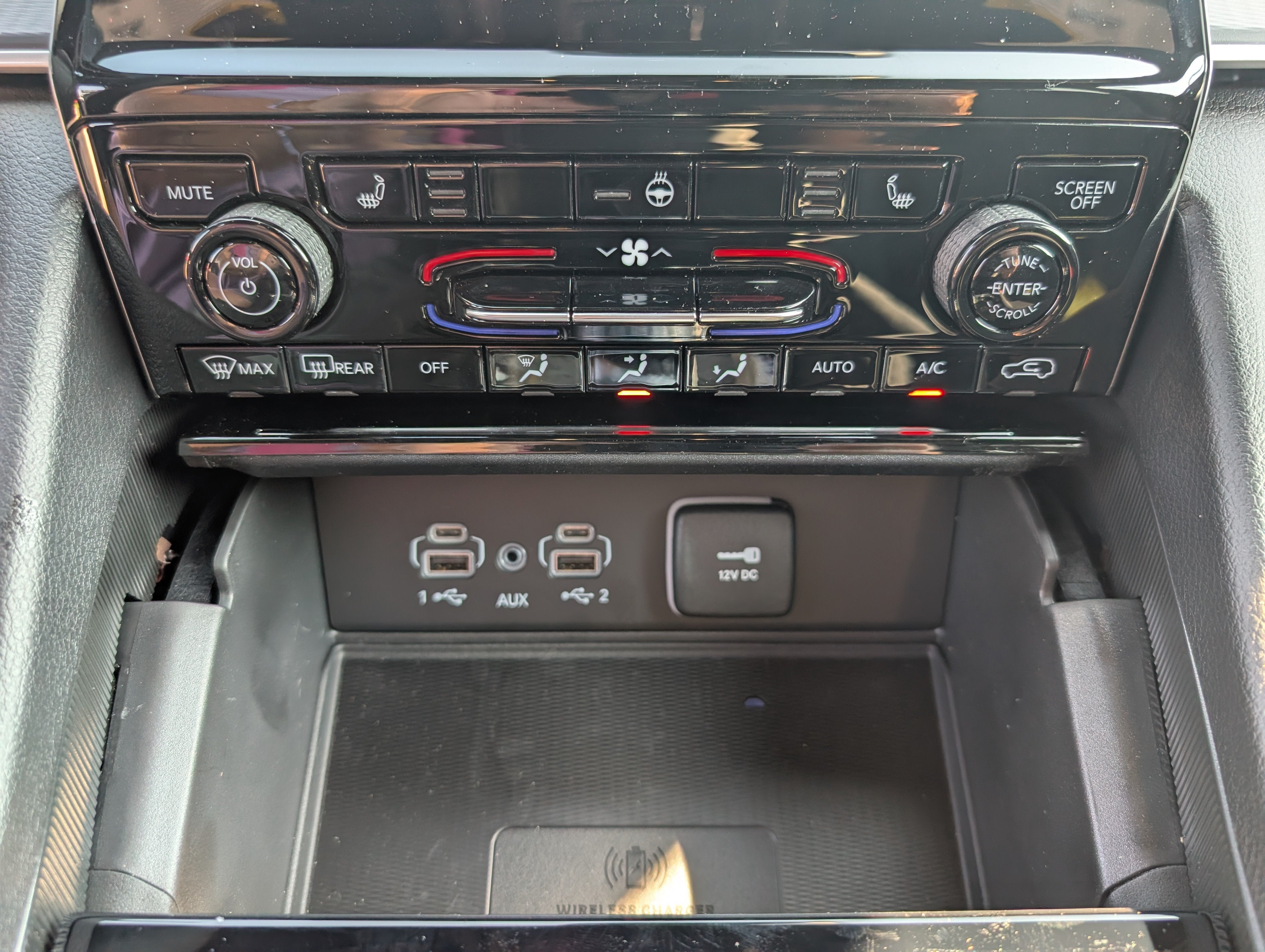 2026 Jeep Grand Cherokee GRAND CHEROKEE LAREDO X 4X2