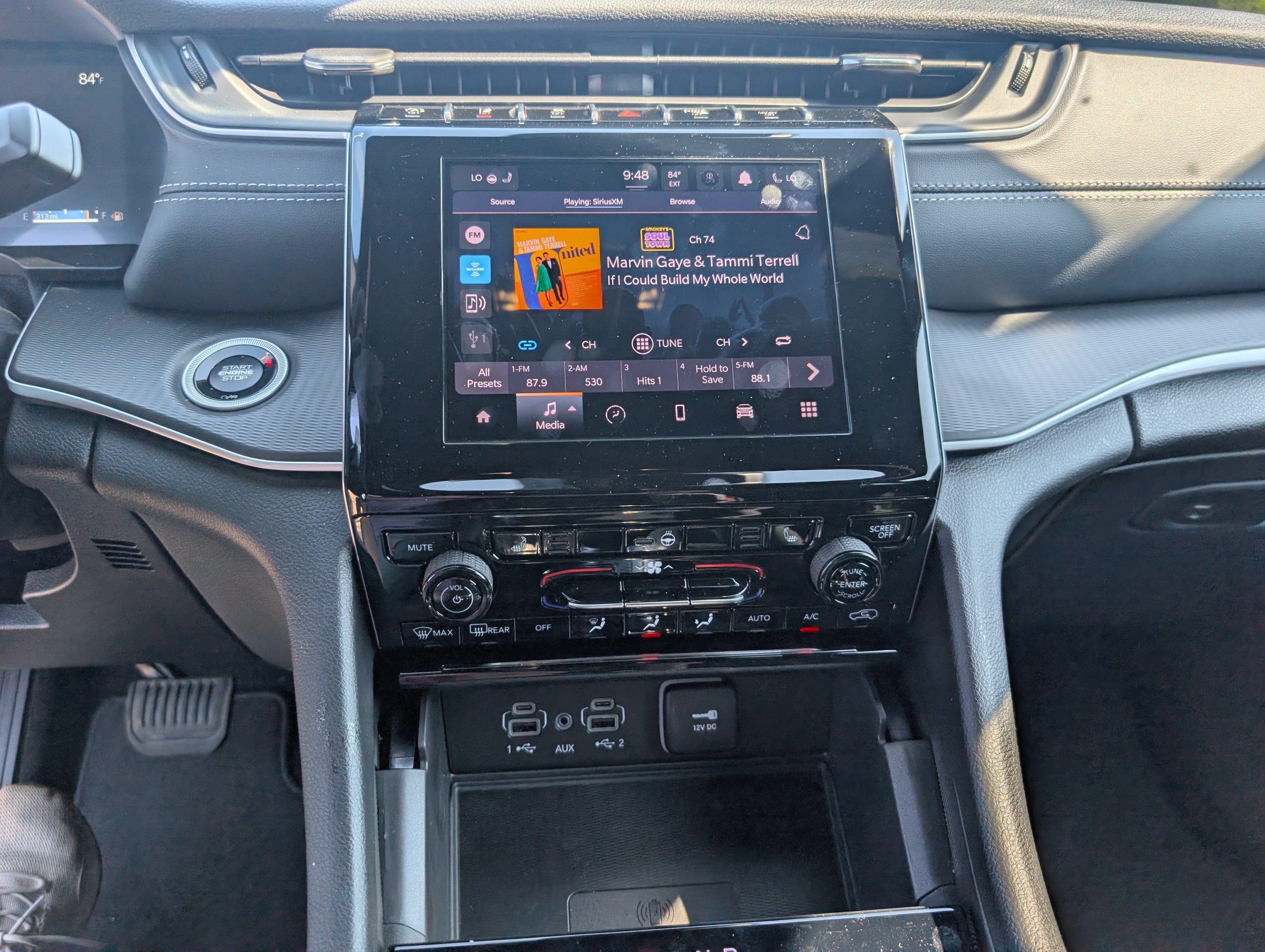 2026 Jeep Grand Cherokee GRAND CHEROKEE LAREDO X 4X2
