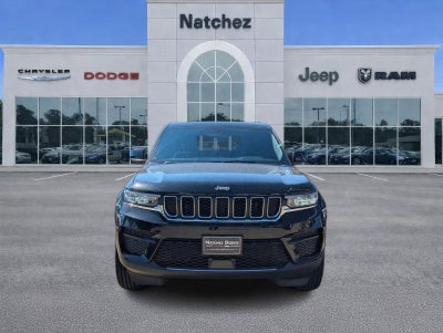 2025 Jeep Grand Cherokee GRAND CHEROKEE LAREDO 4X2
