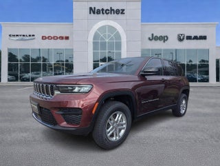 2025 Jeep Grand Cherokee GRAND CHEROKEE LAREDO 4X2