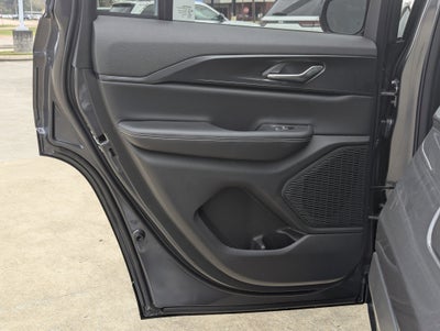 2025 Jeep Grand Cherokee GRAND CHEROKEE LAREDO 4X2