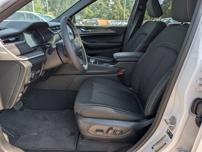 2026 Jeep Grand Cherokee GRAND CHEROKEE LAREDO X 4X4