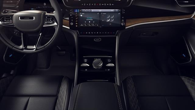 2026 Jeep Grand Cherokee GRAND CHEROKEE SUMMIT 4X4