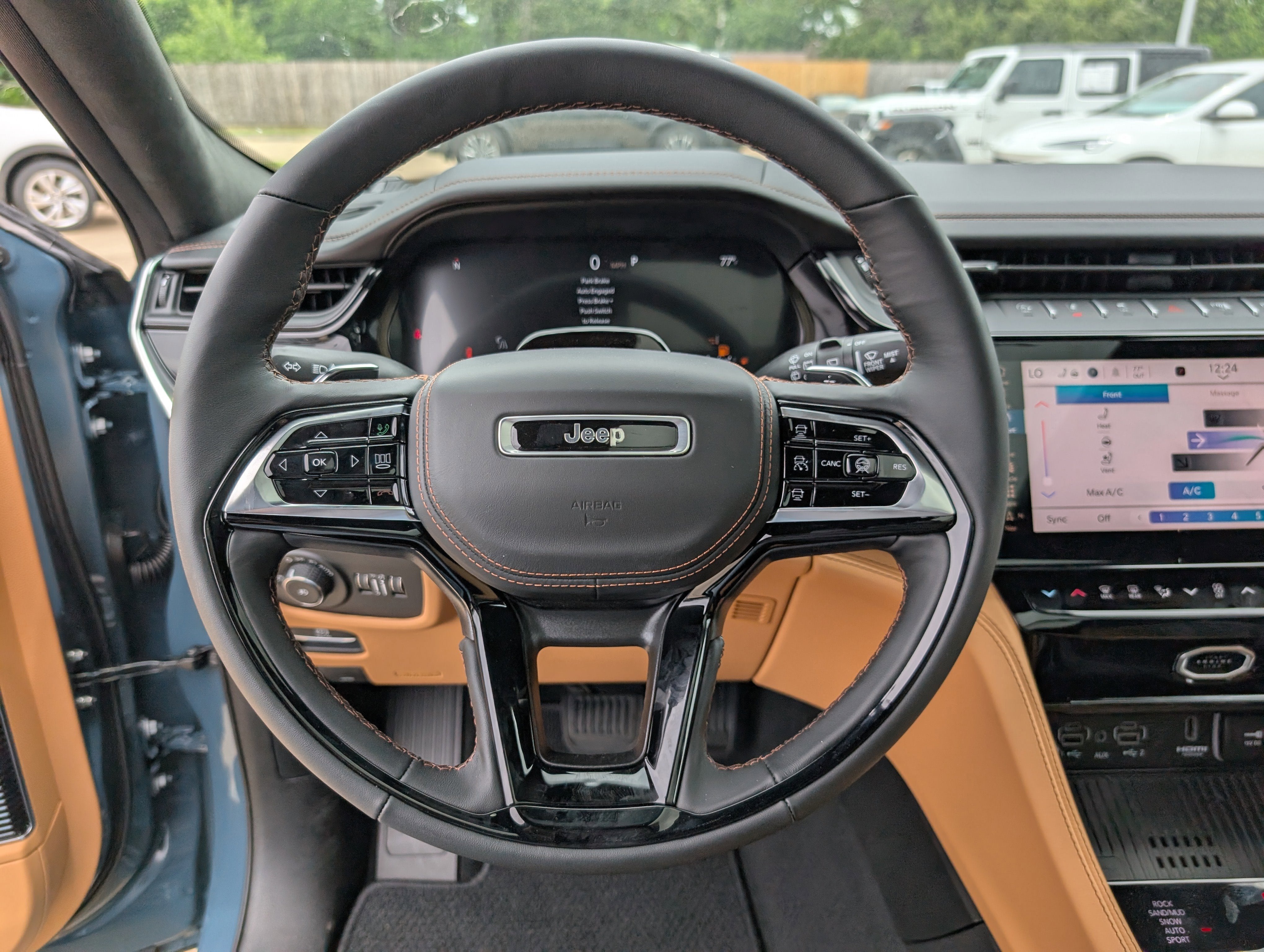 2026 Jeep Grand Cherokee GRAND CHEROKEE SUMMIT 4X4