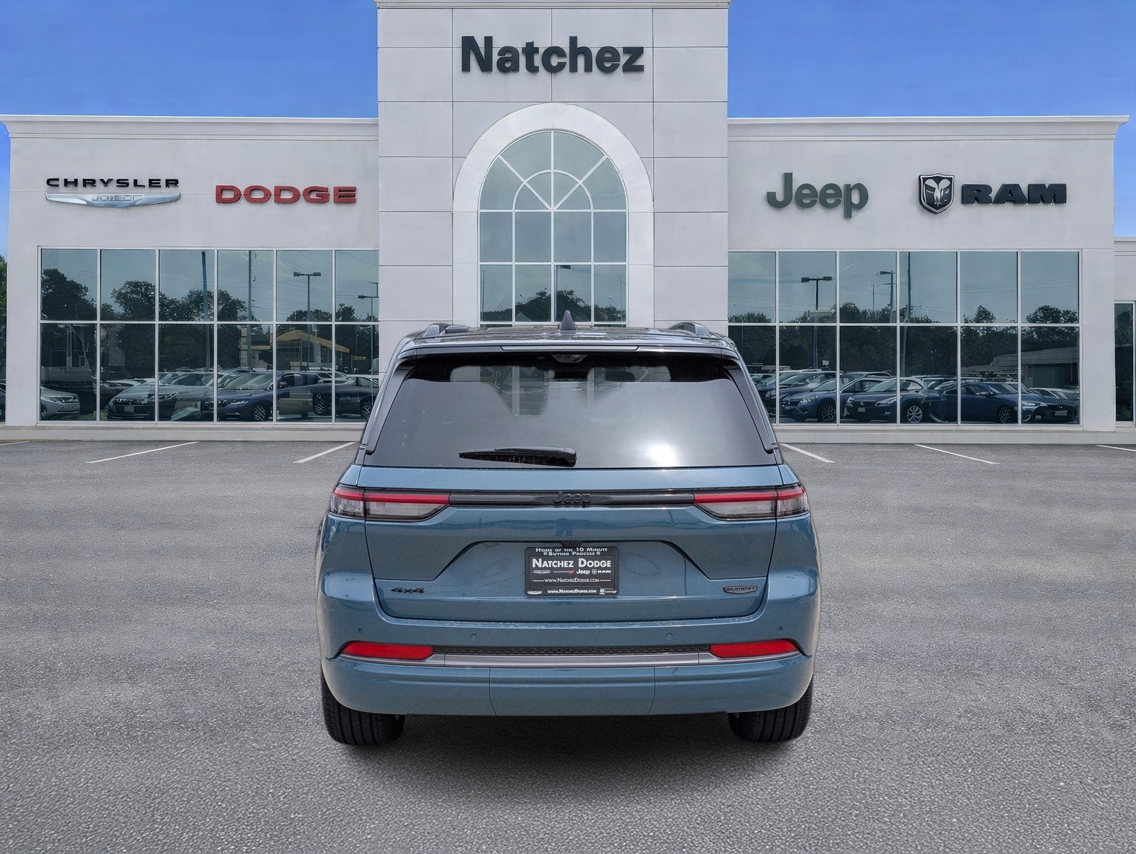 2026 Jeep Grand Cherokee GRAND CHEROKEE SUMMIT 4X4