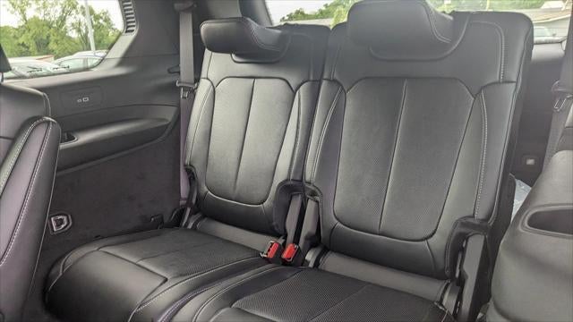 2023 Jeep Grand Cherokee GRAND CHEROKEE L OVERLAND 4X2