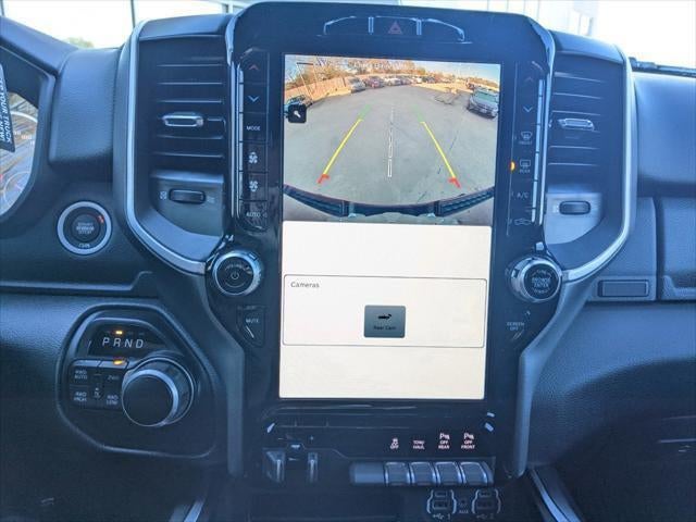 2022 RAM Ram 1500 RAM 1500 BIG HORN CREW CAB 4X4 5'7' BOX