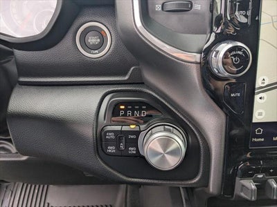 2022 RAM Ram 1500 RAM 1500 LARAMIE CREW CAB 4X4 5'7' BOX