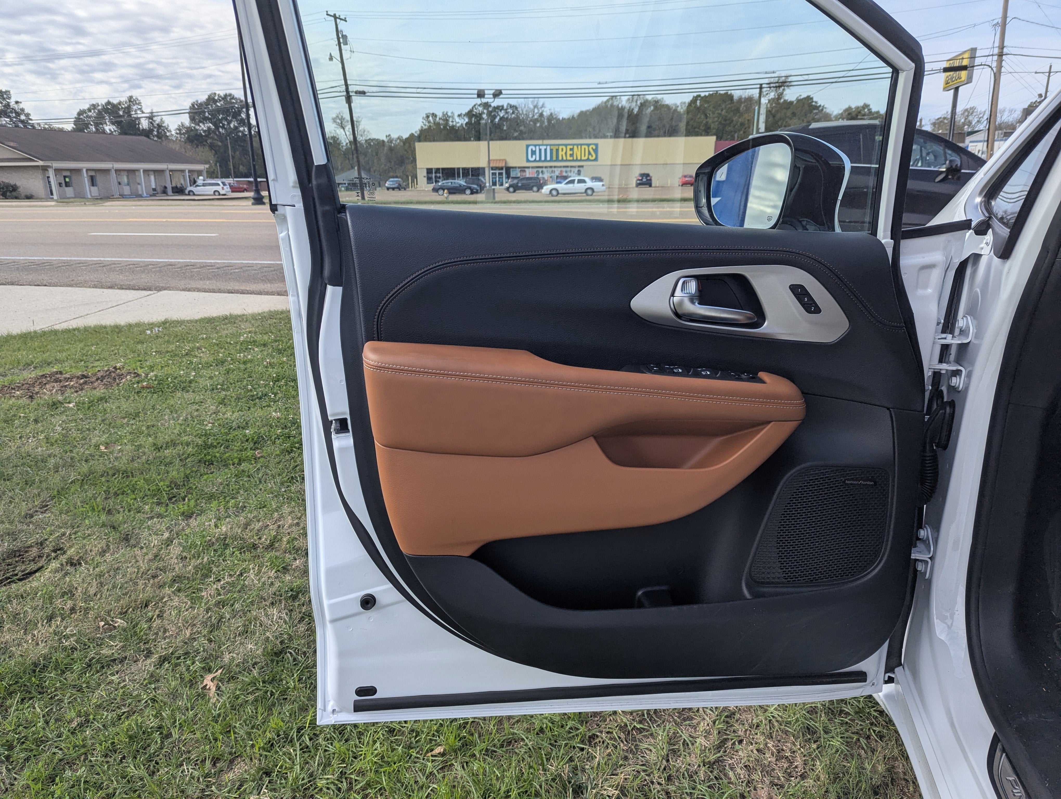 2026 Chrysler Pacifica PACIFICA PINNACLE