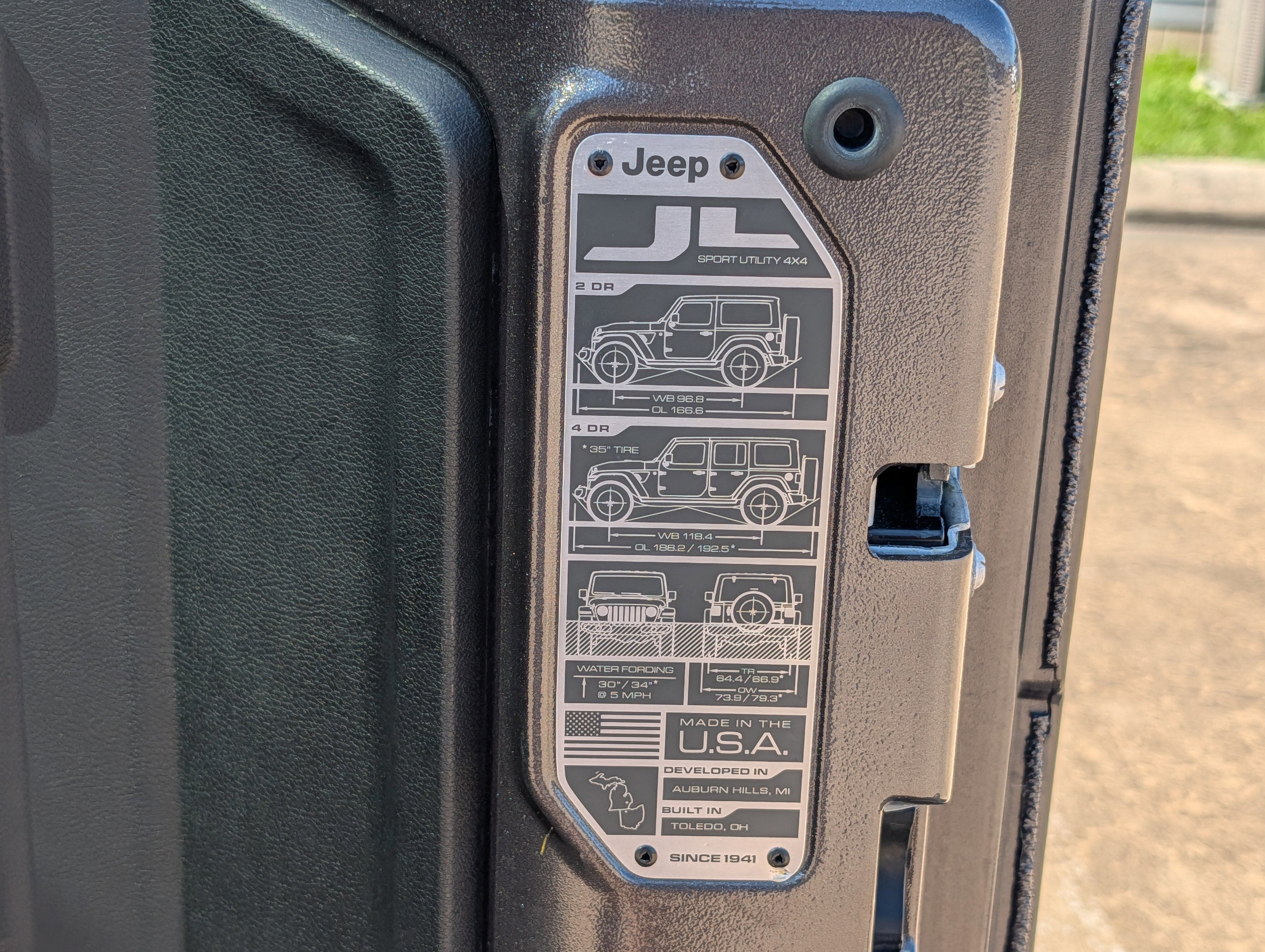 2025 Jeep Wrangler Sport S