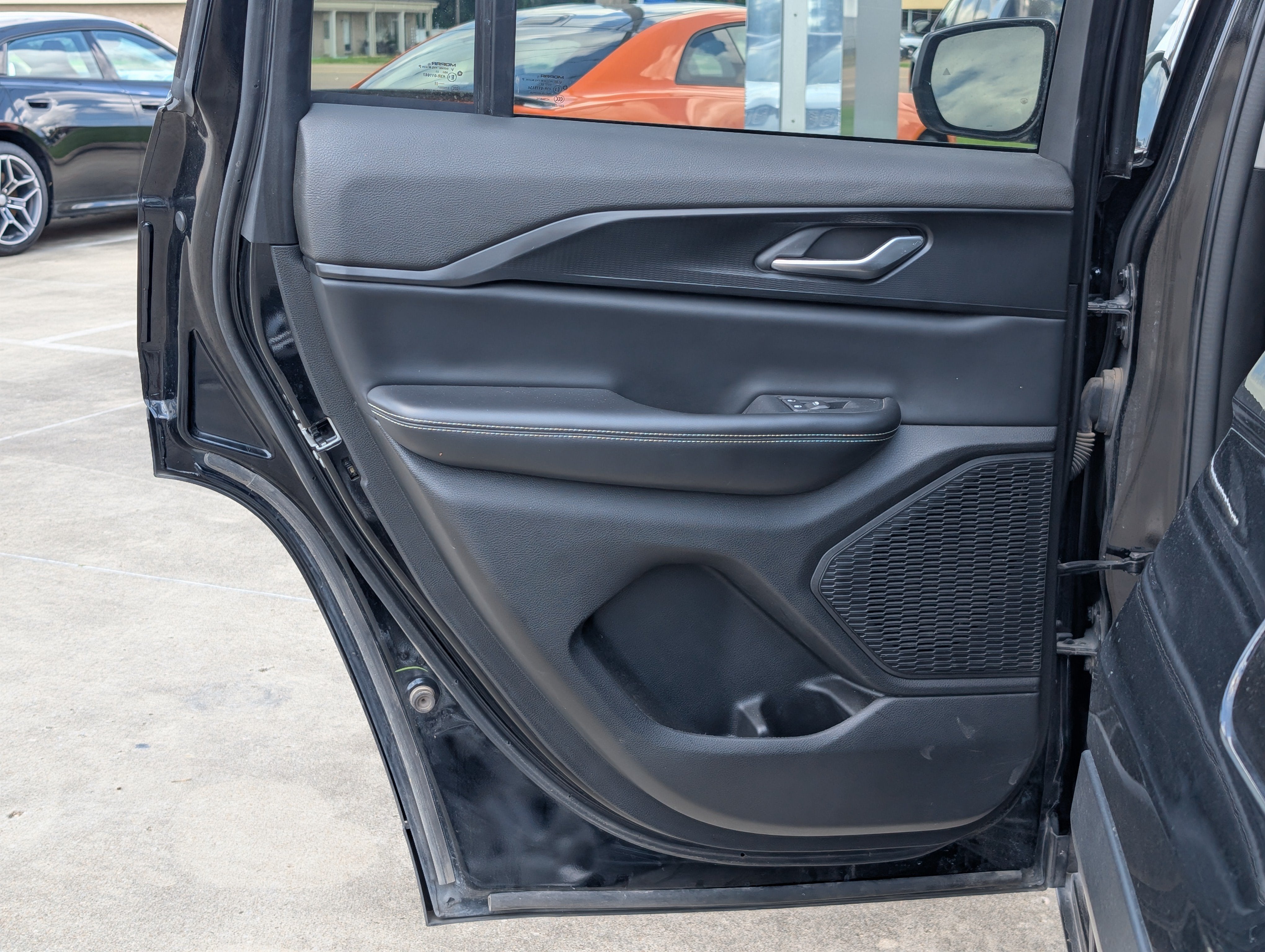 2024 Jeep Grand Cherokee Laredo