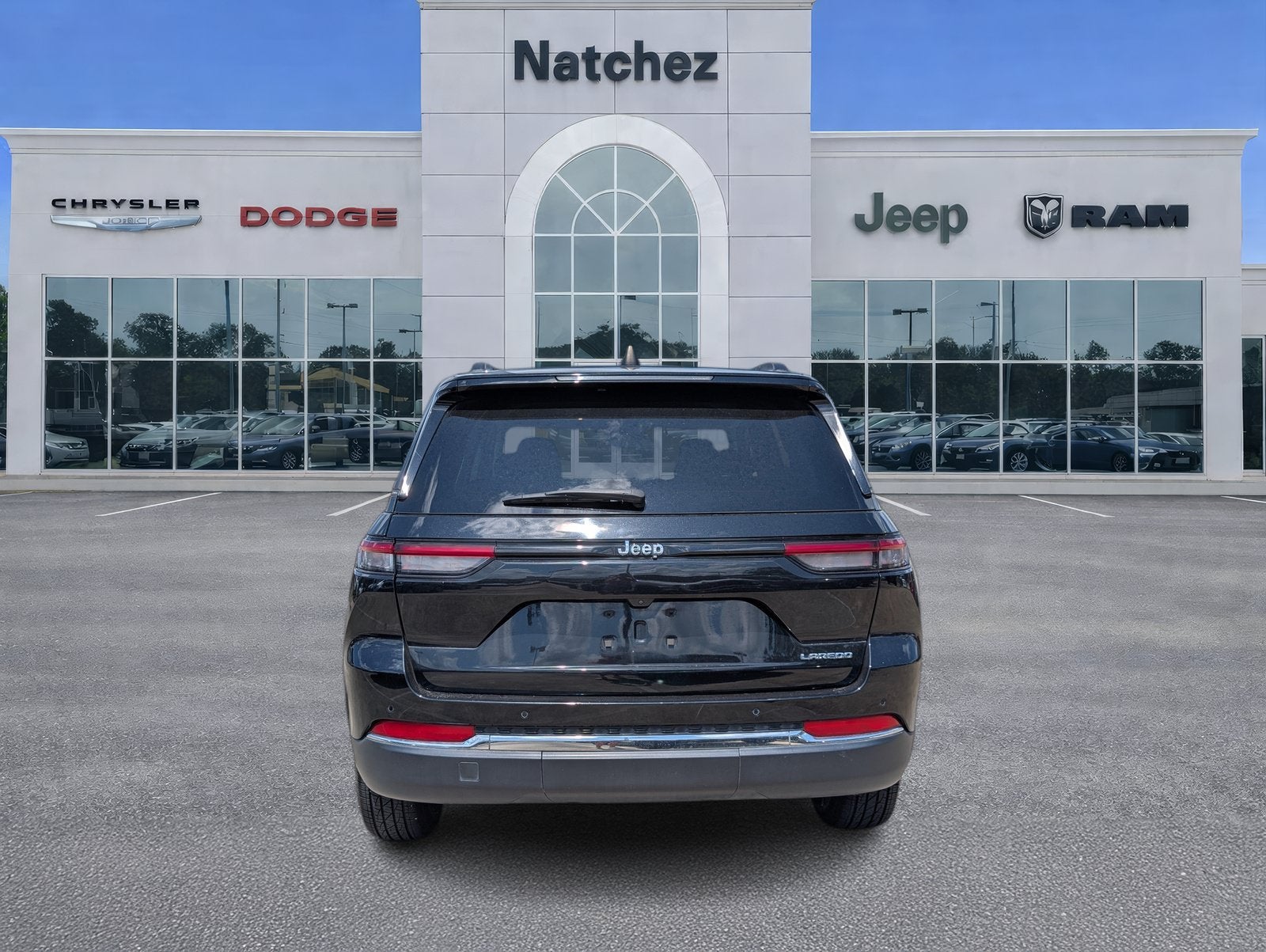 2024 Jeep Grand Cherokee Laredo