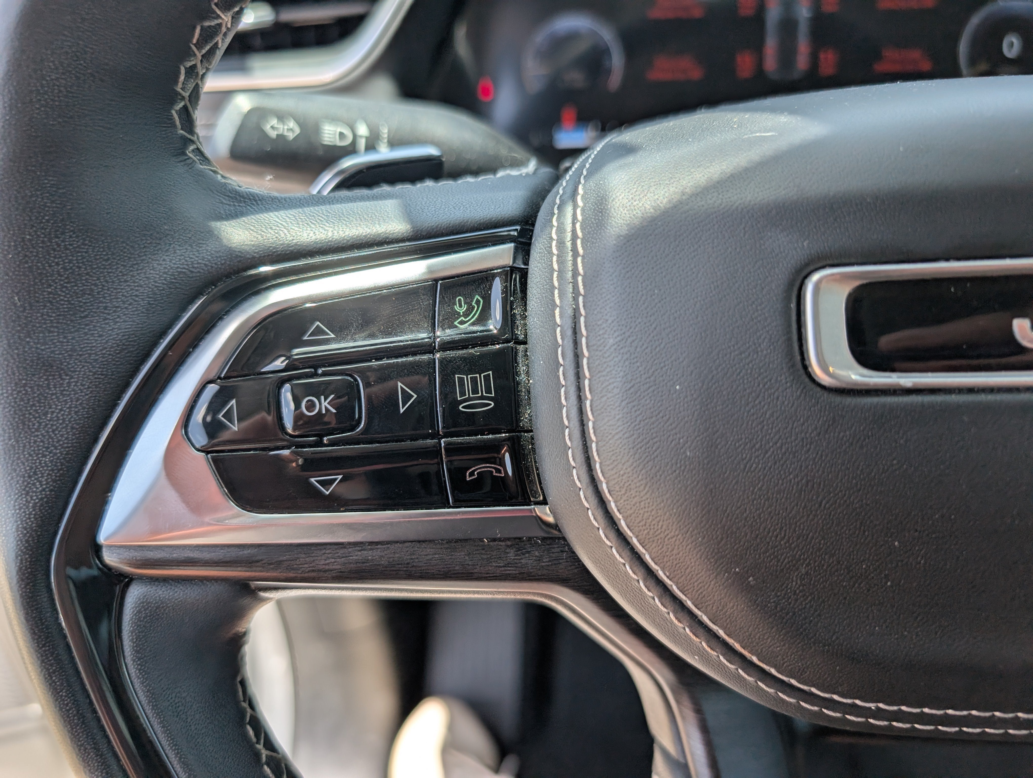 2023 Jeep Grand Cherokee Overland
