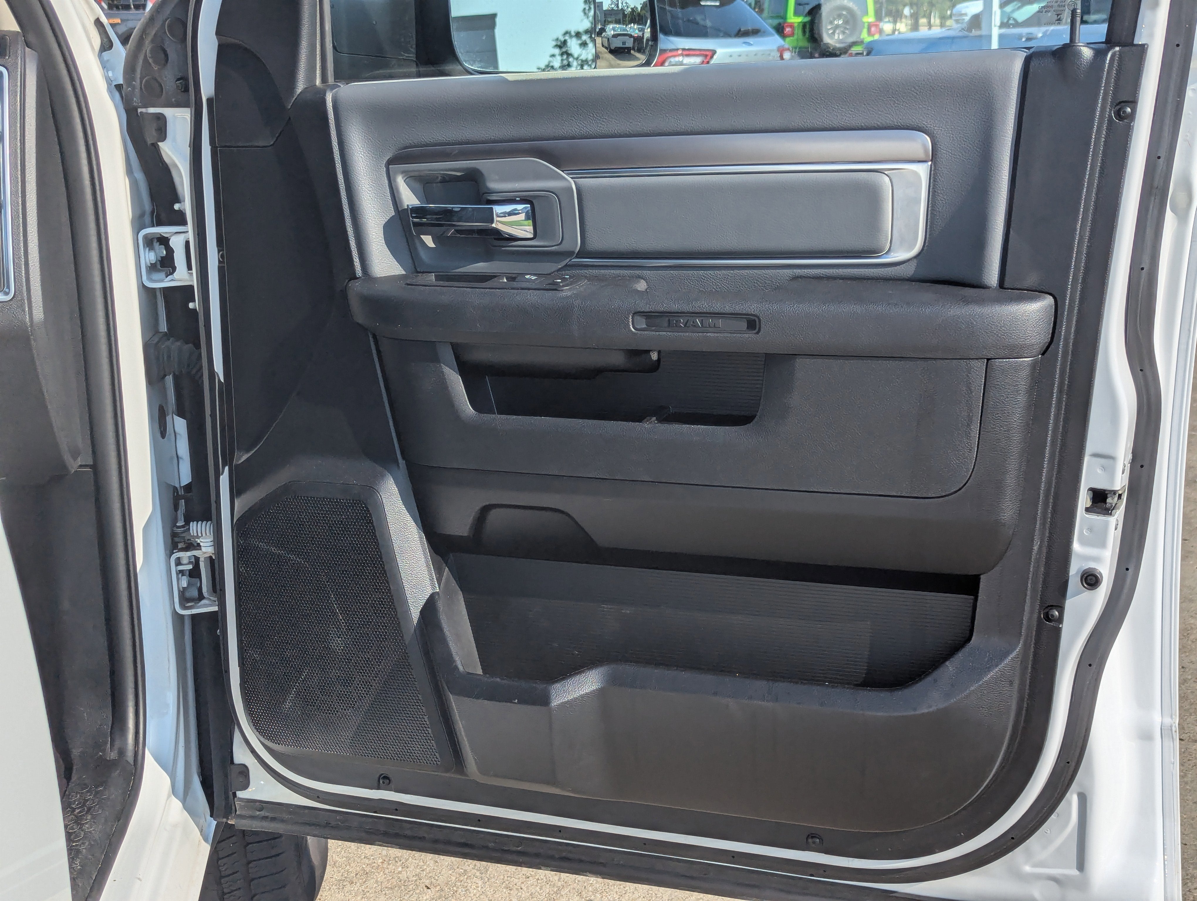 2023 RAM 1500 Classic SLT