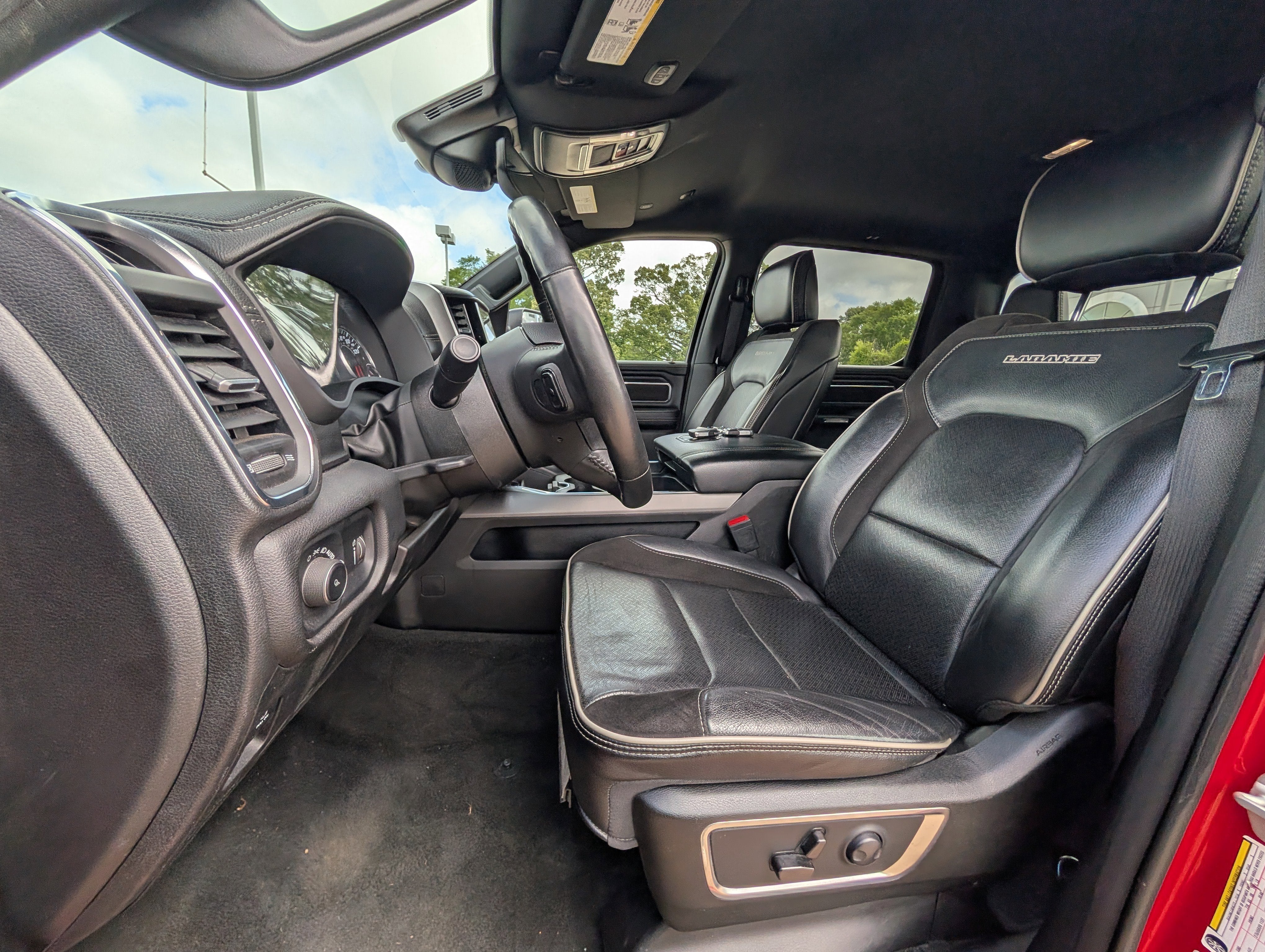 2024 RAM 1500 Laramie