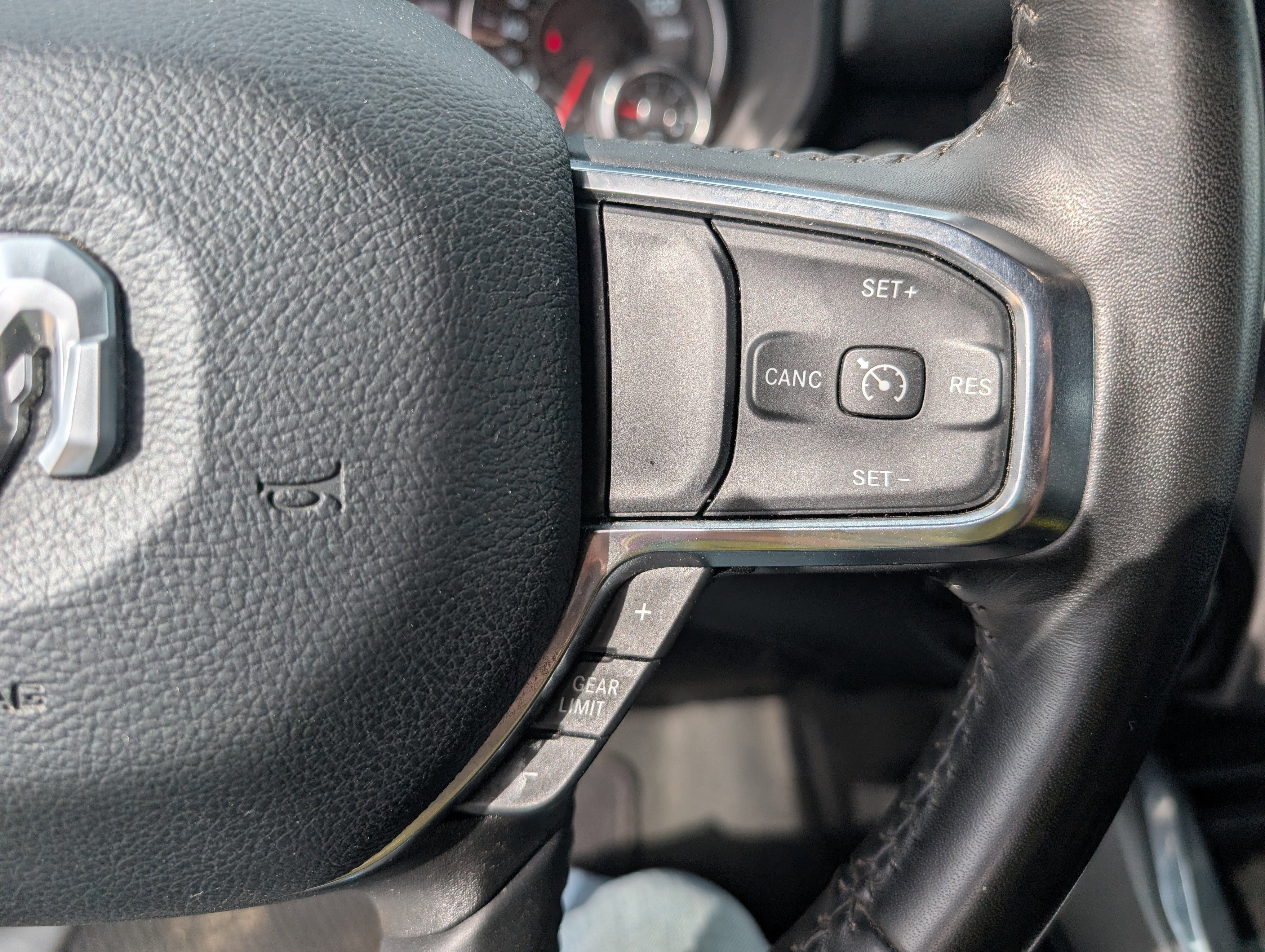 2024 RAM 1500 Laramie