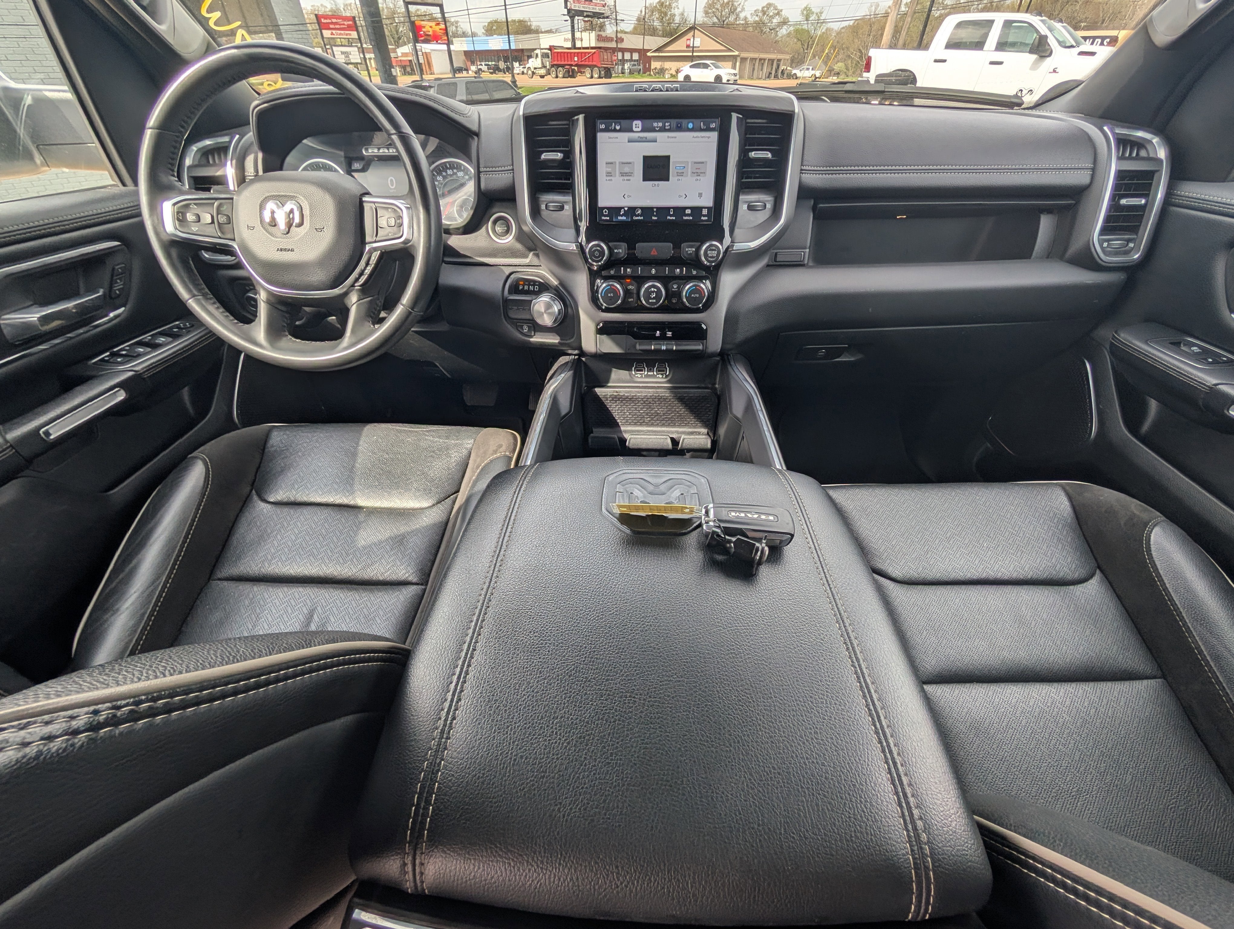 2024 RAM 1500 Laramie