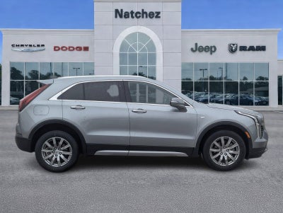 2023 Cadillac XT4 Premium Luxury