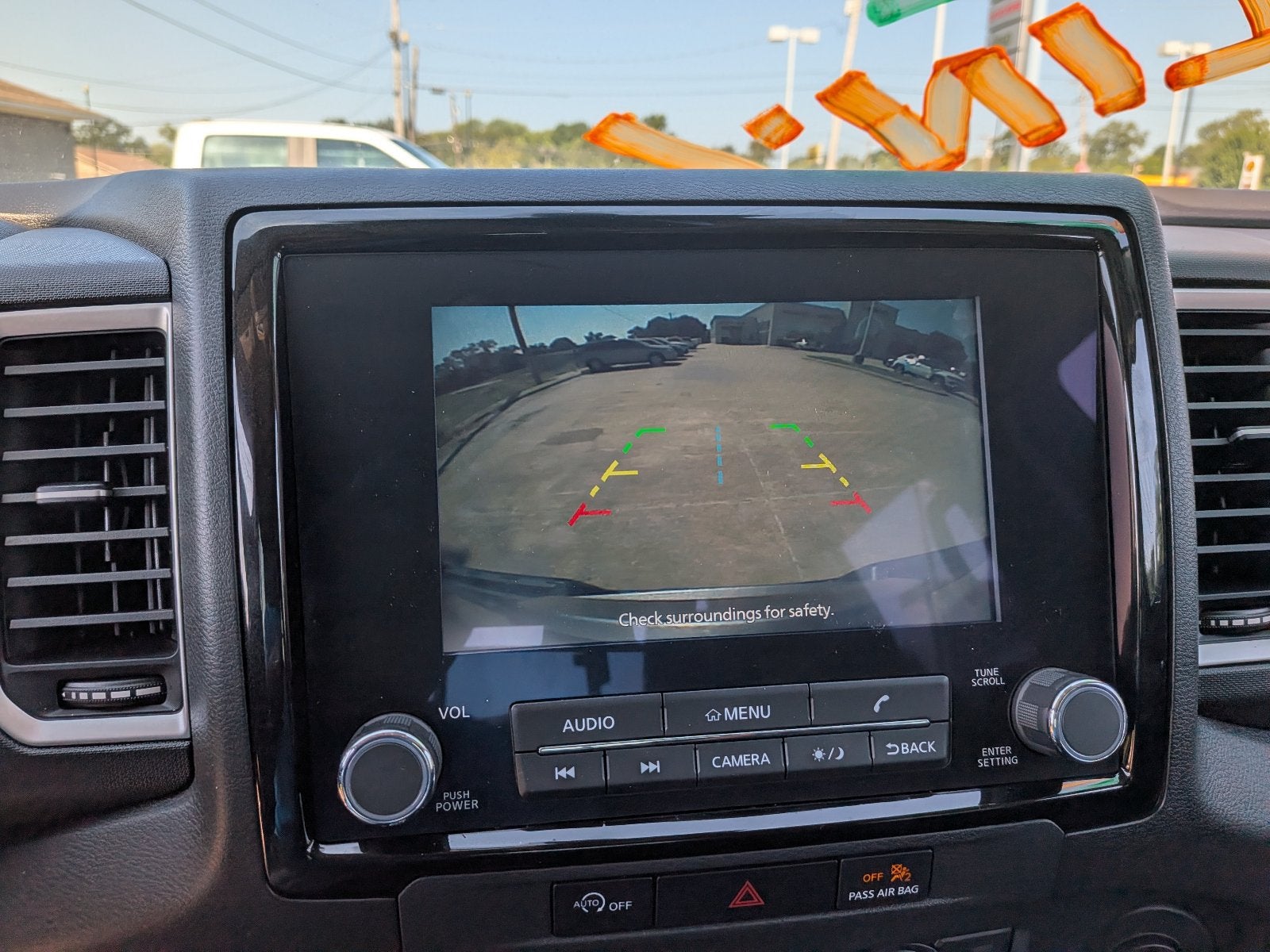 2024 Nissan Frontier SL