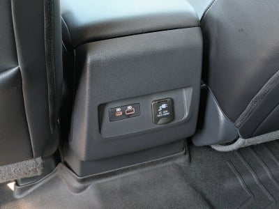 2024 Nissan Frontier SL