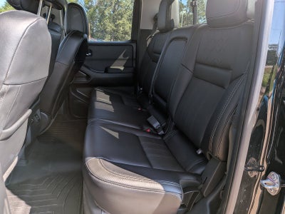 2024 Nissan Frontier SL