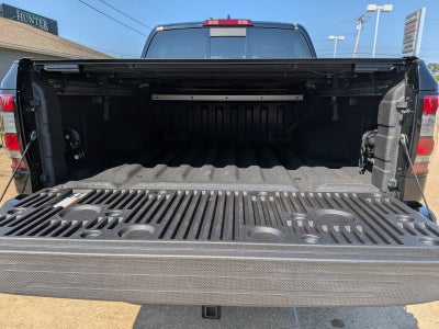 2024 Nissan Frontier SL