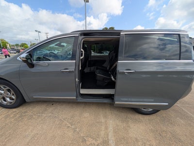 2023 Chrysler Pacifica Limited