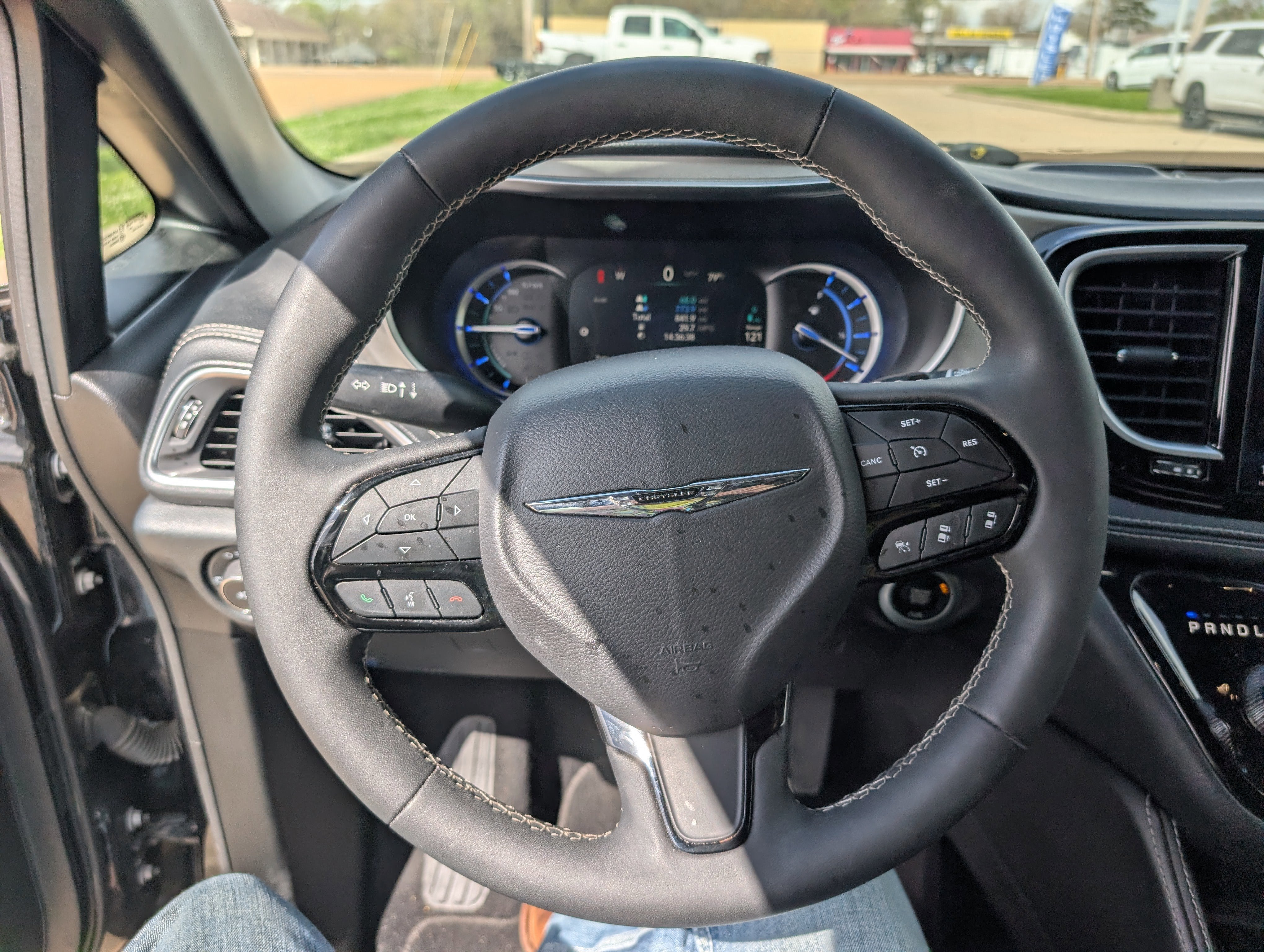 2024 Chrysler Pacifica Hybrid Select