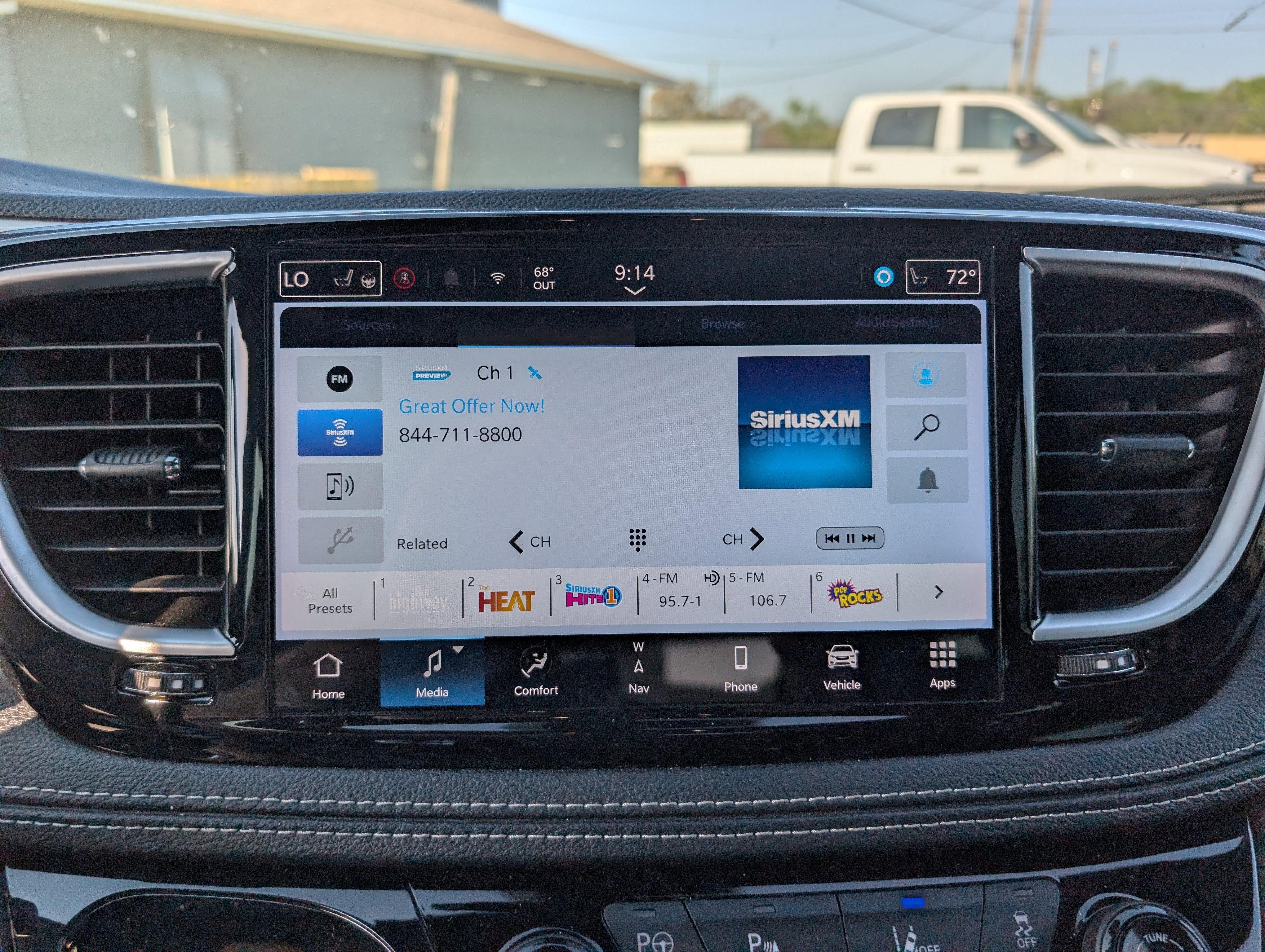 2024 Chrysler Pacifica Hybrid Select