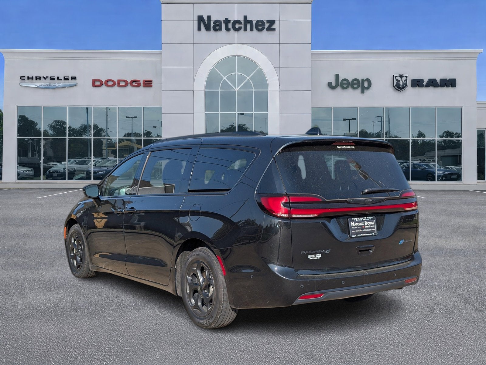 2024 Chrysler Pacifica Hybrid Select