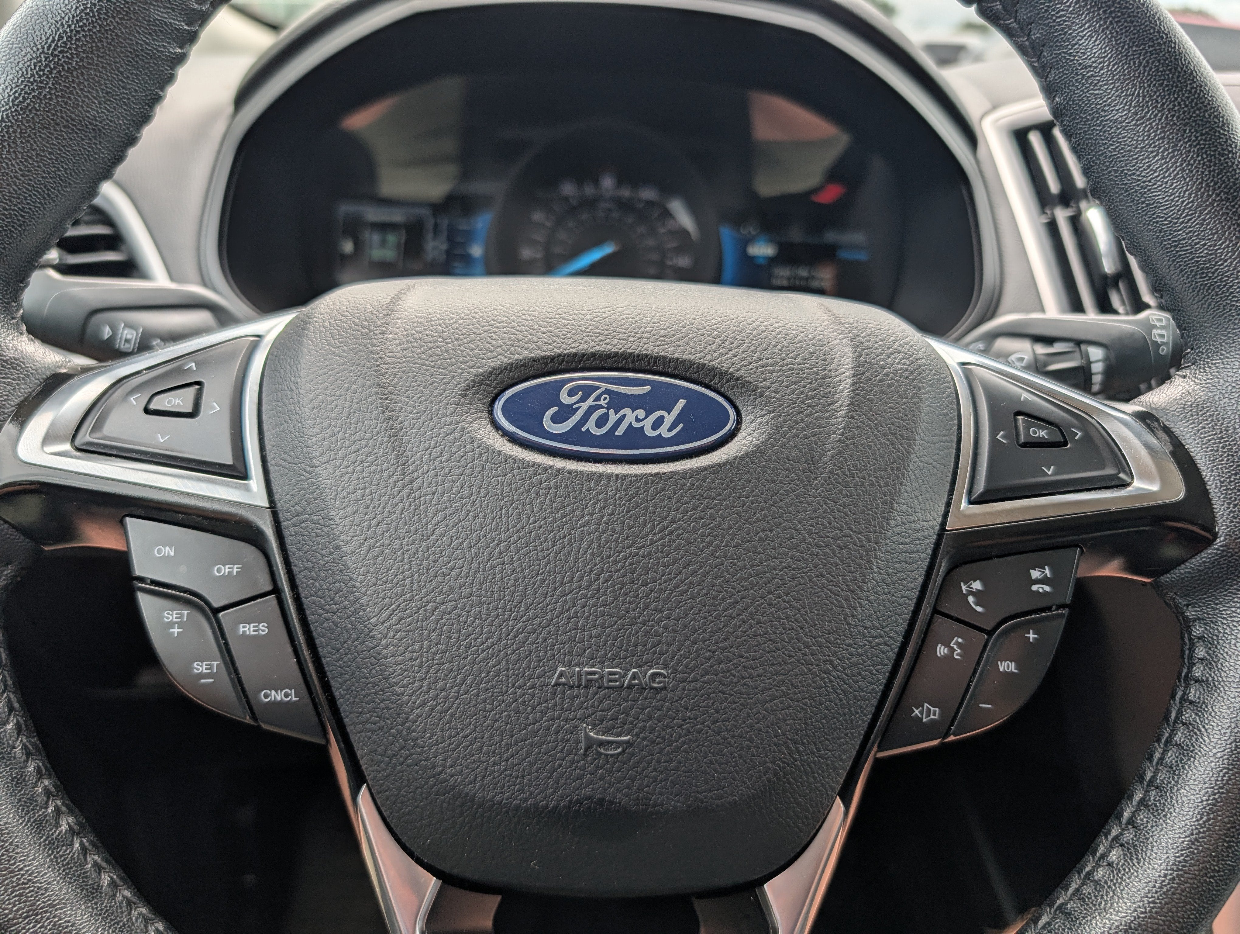 2024 Ford Edge SEL