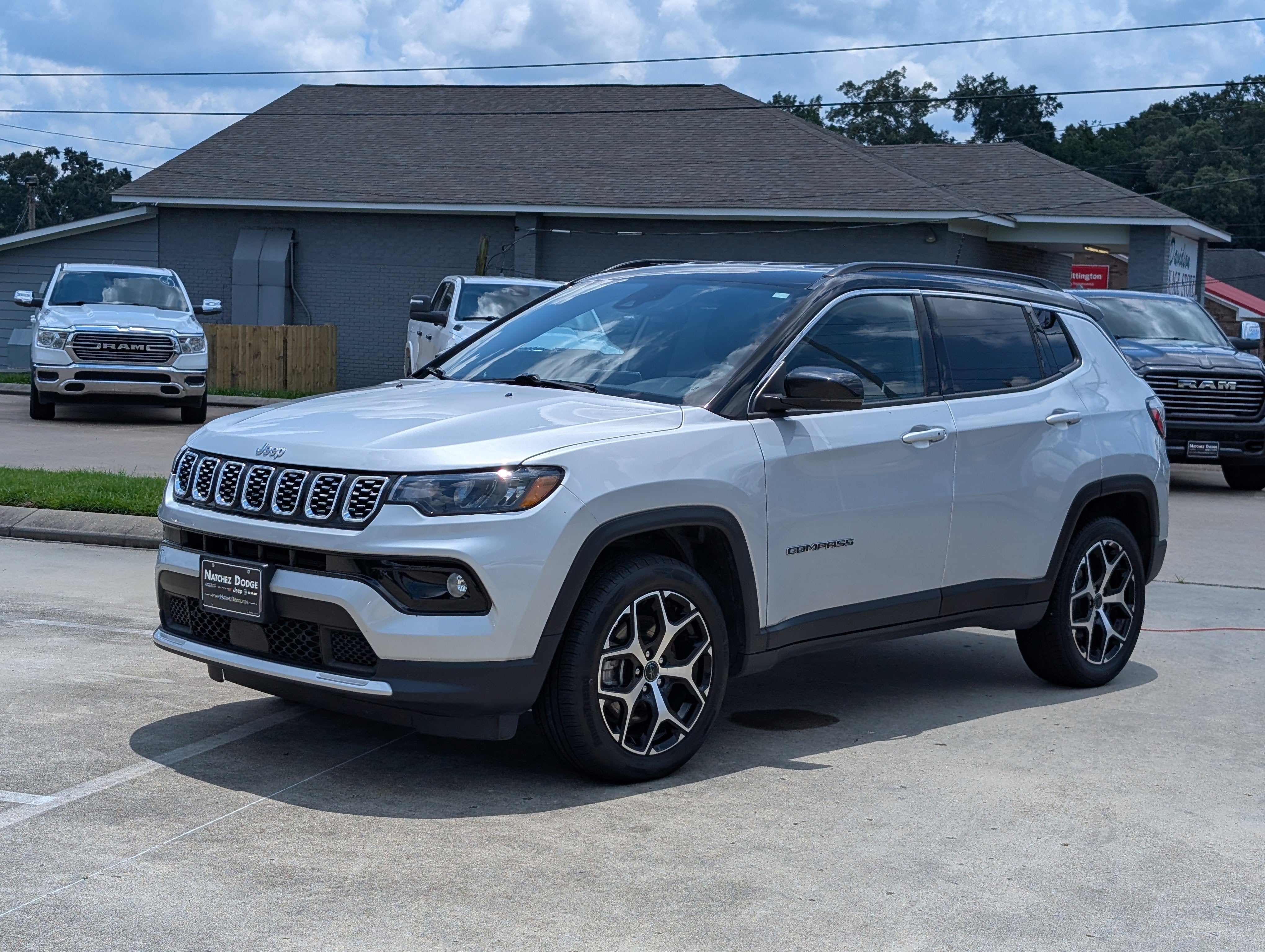 2025 Jeep Compass Limited 4X4's photo