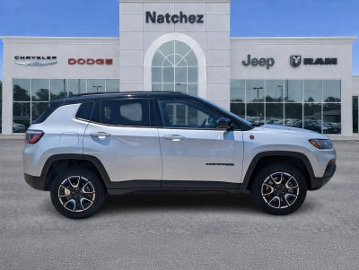 2025 Jeep Compass Trailhawk