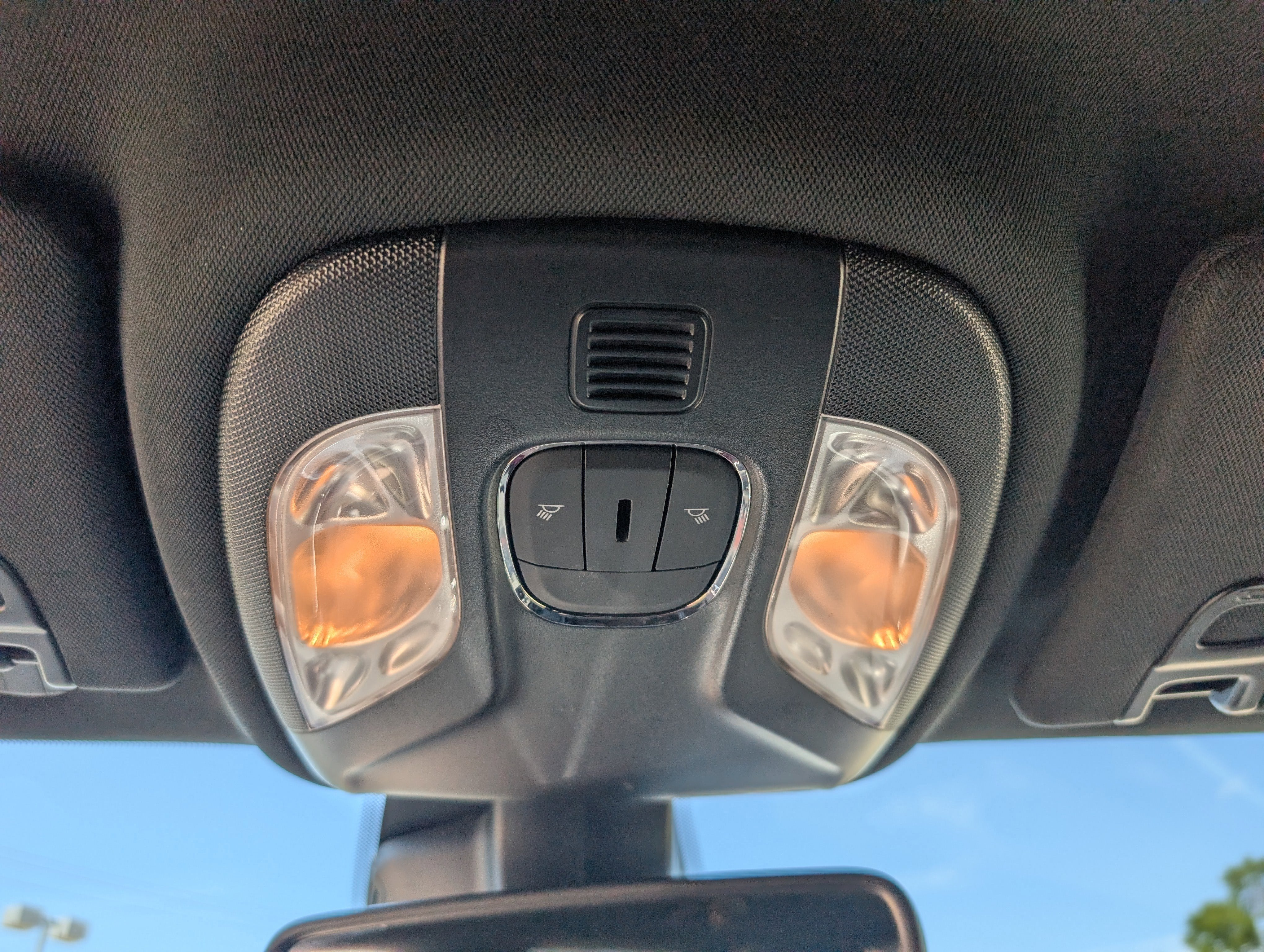 2025 Jeep Compass Trailhawk - Photo 23