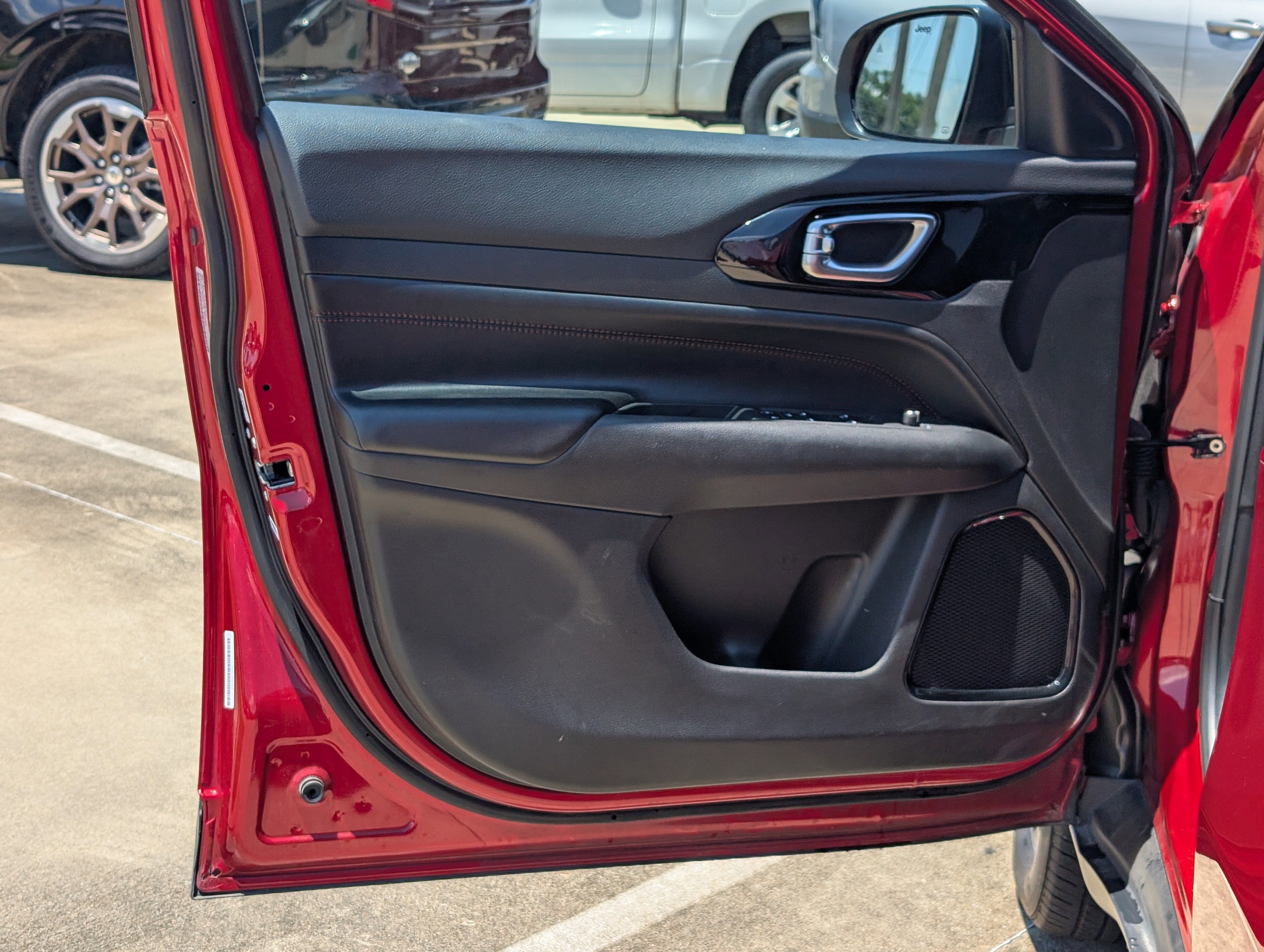 2025 Jeep Compass Trailhawk