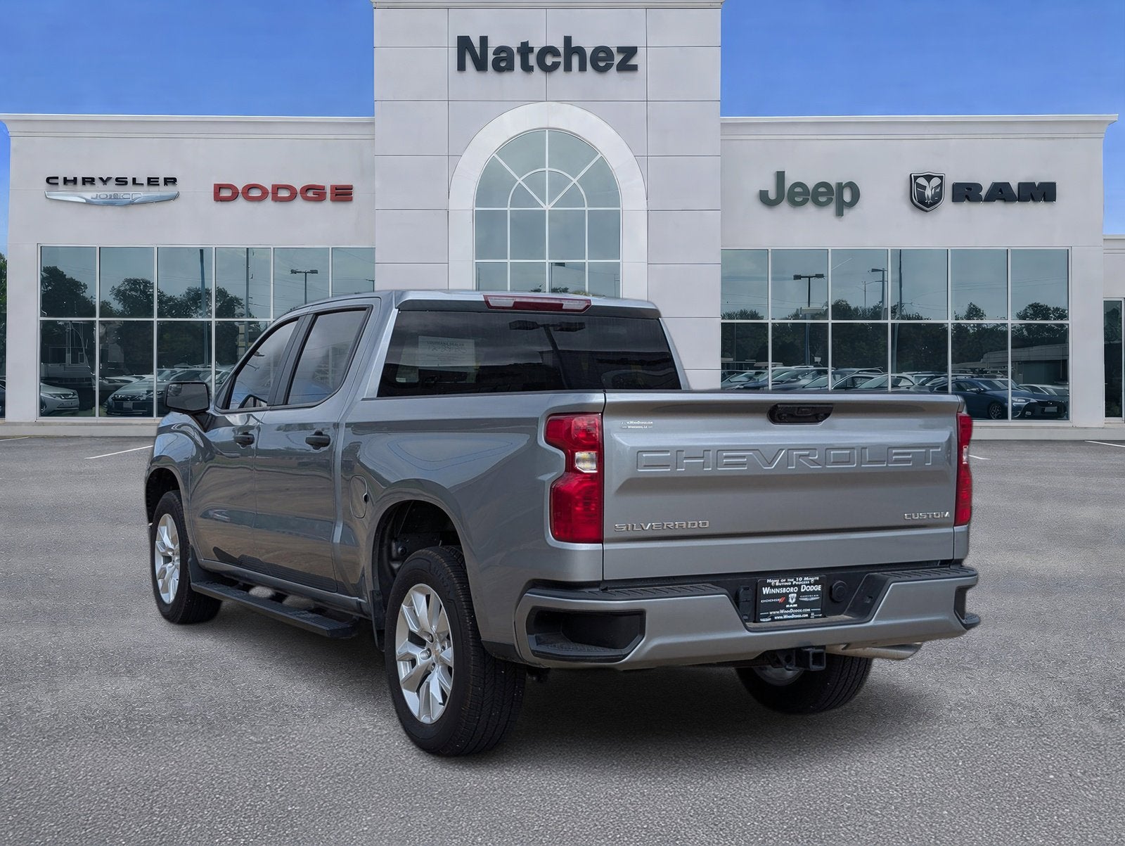 2025 Chevrolet Silverado 1500 Custom