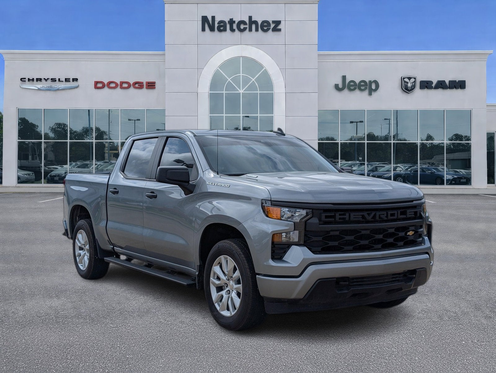 2025 Chevrolet Silverado 1500 Custom