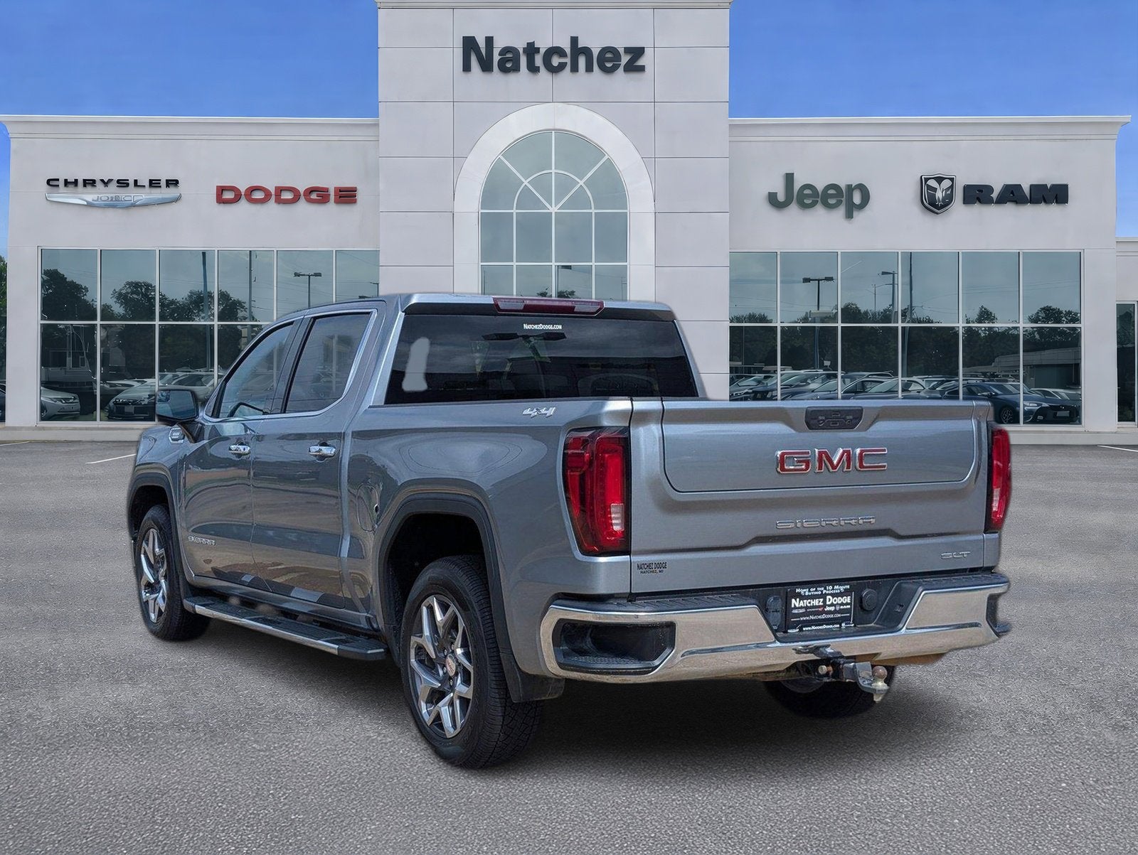 2023 GMC Sierra 1500 SLT