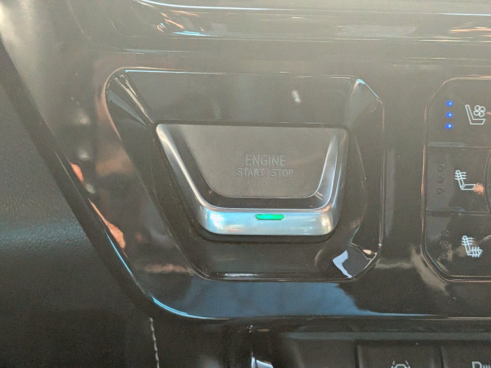 2023 GMC Sierra 1500 AT4X - Photo 31