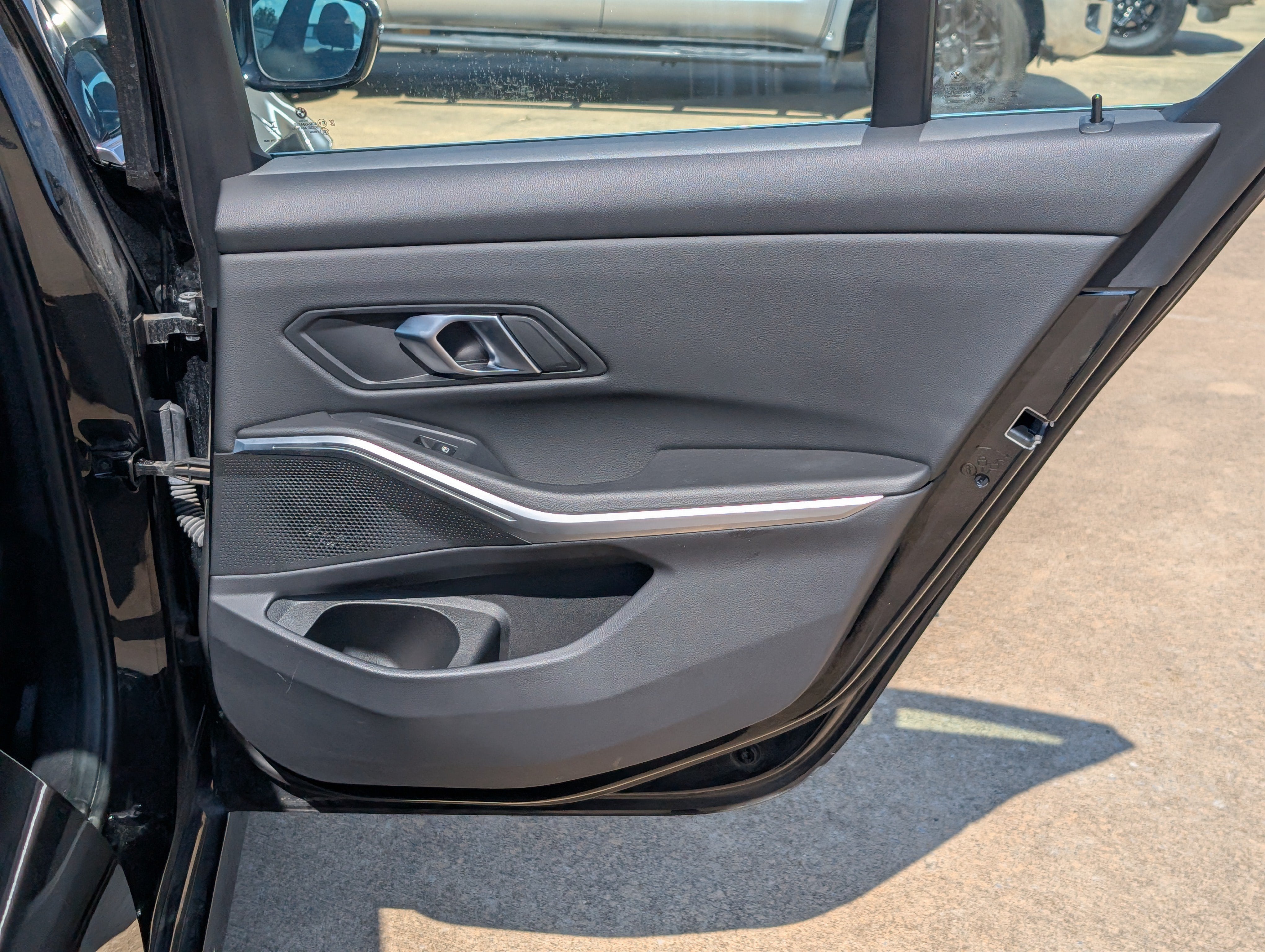 2024 BMW 3 Series 330e iPerformance