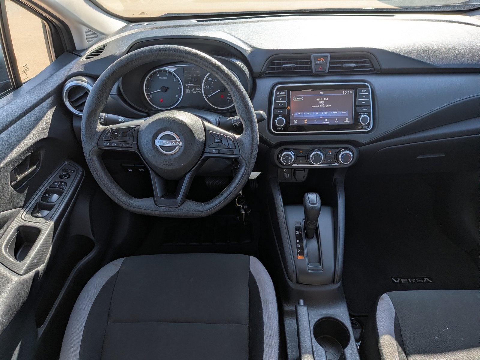 2025 Nissan Versa 1.6 S