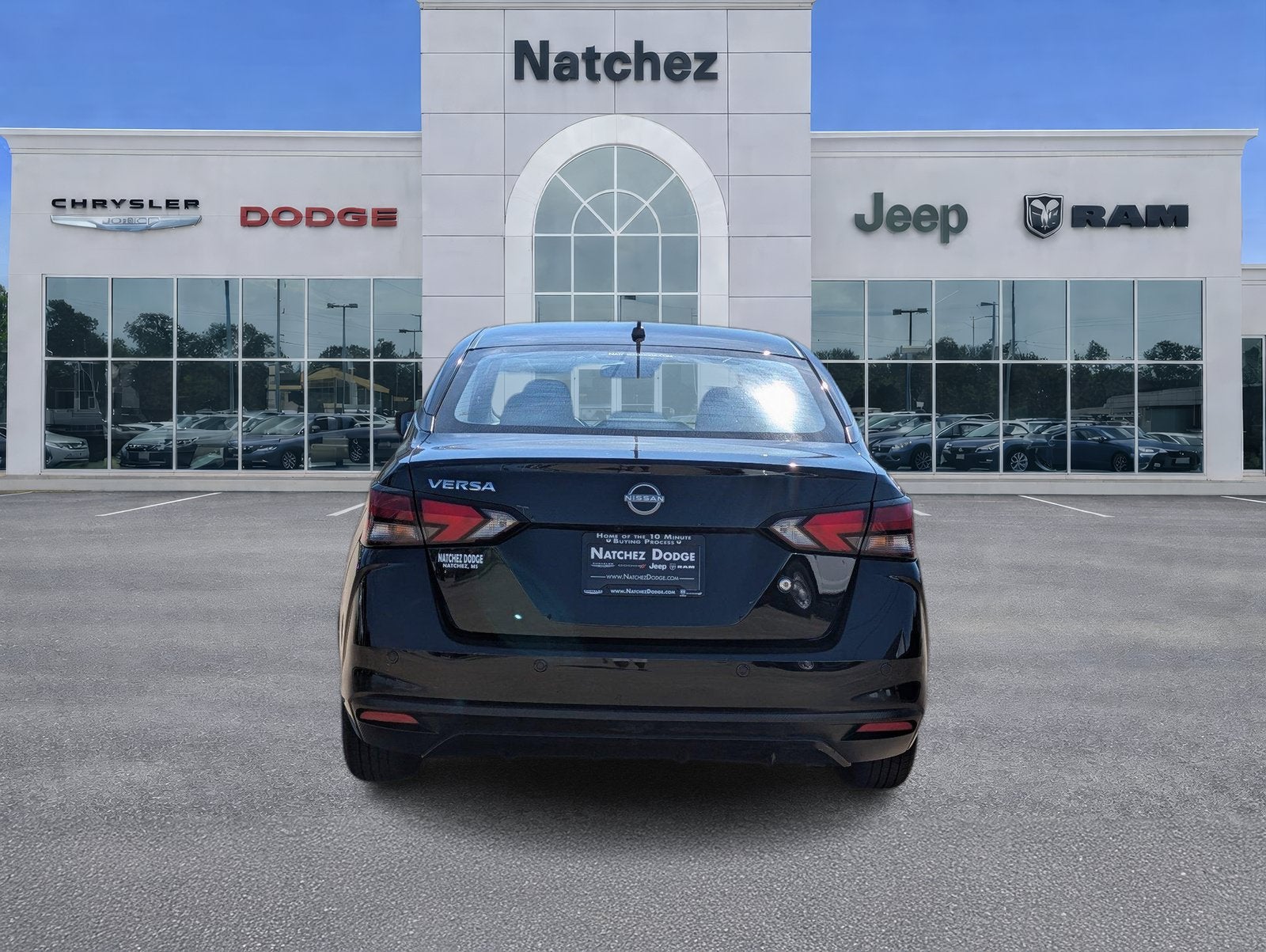 2025 Nissan Versa 1.6 S