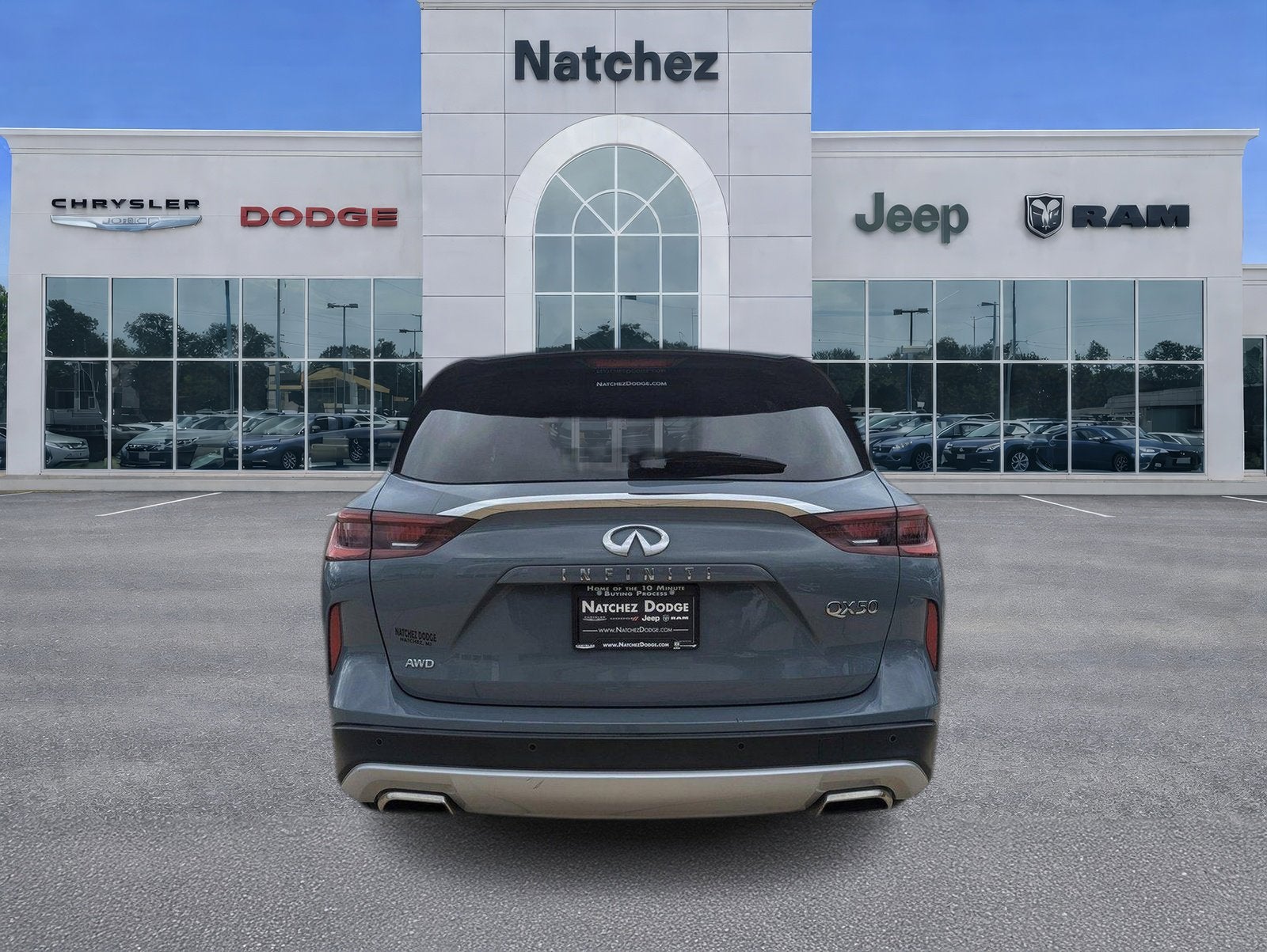 2024 INFINITI QX50 LUXE