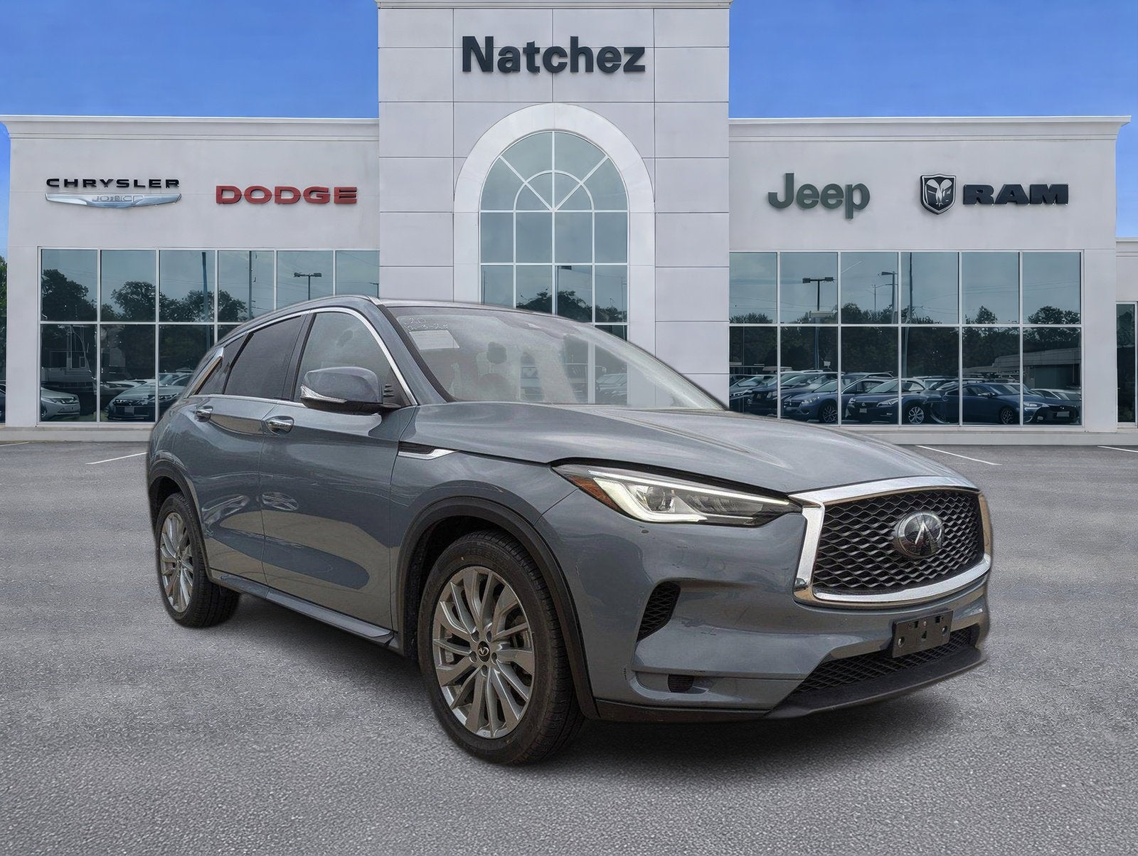 2024 INFINITI QX50 LUXE