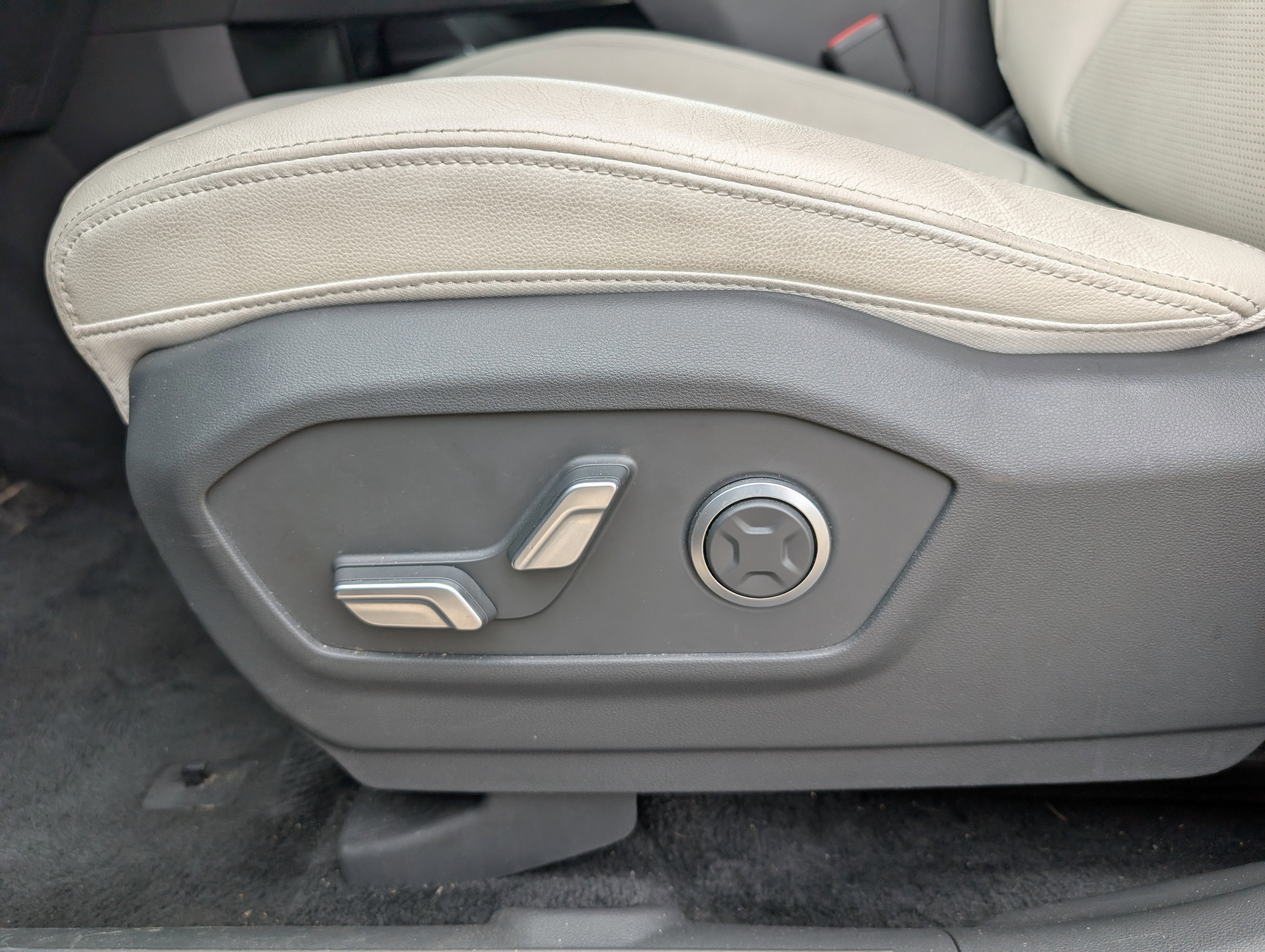 2025 Hyundai Santa Fe Hybrid Limited