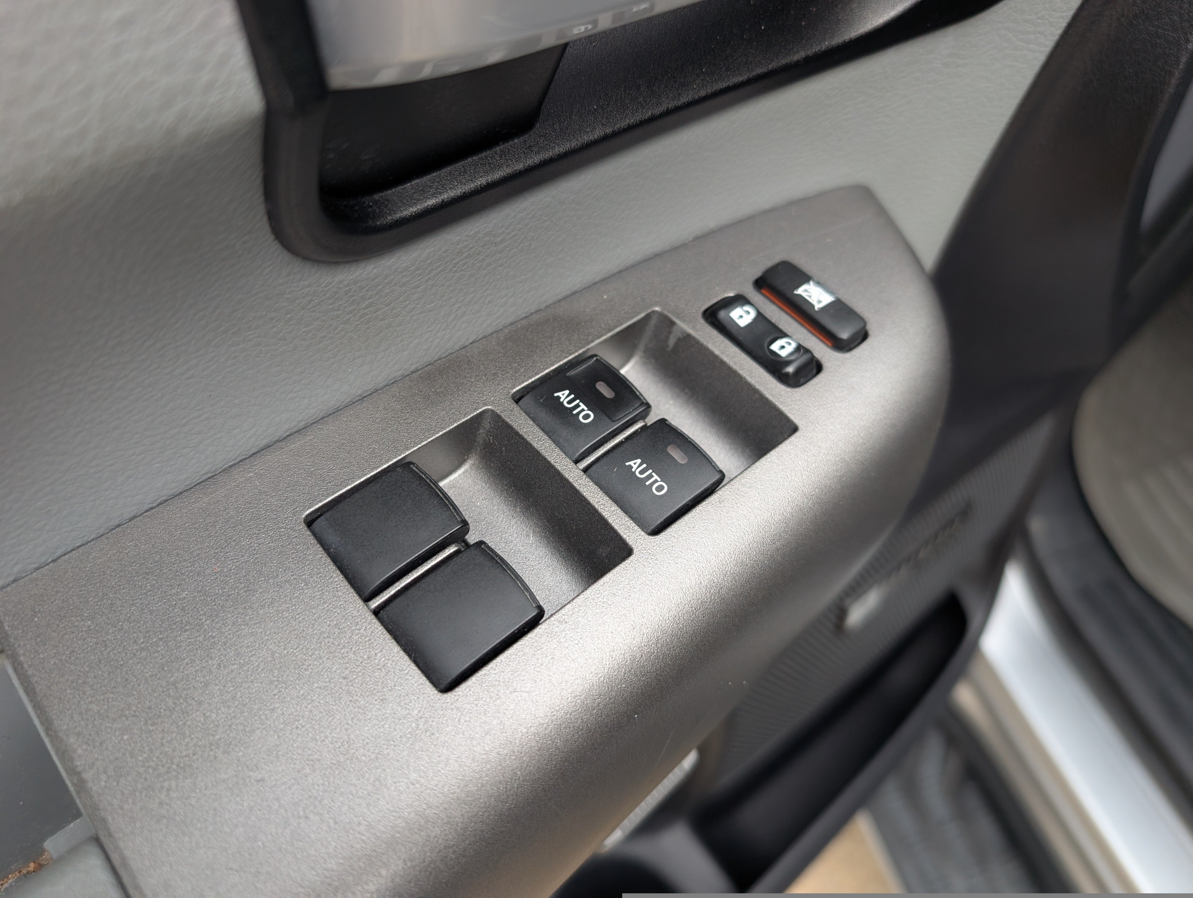 2016 Toyota Sequoia Limited