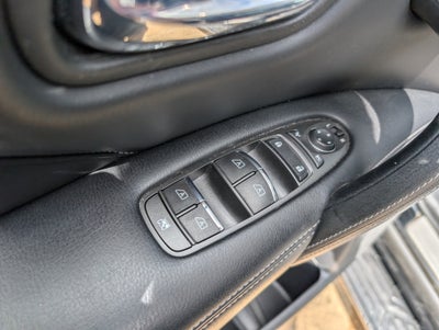 2023 INFINITI QX80 LUXE