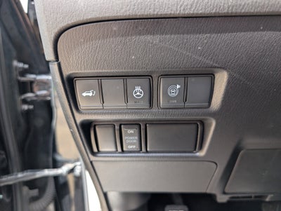 2023 INFINITI QX80 LUXE