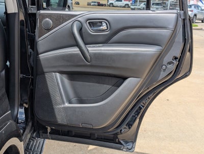 2023 INFINITI QX80 LUXE